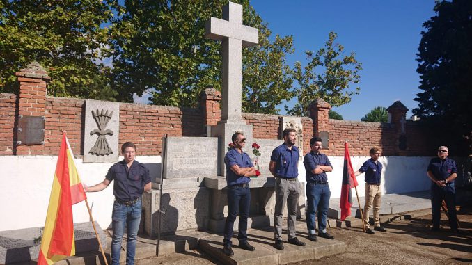 Homenaje Ramiro La Falange